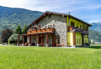 Il Bisteca has Balcony rooms