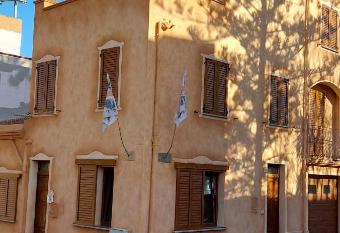 AFFITTACAMERE L ARCOBALENO has Balcony rooms