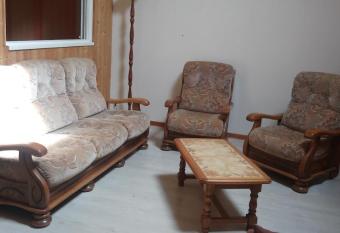 g  te 4 pi  ces,6 couchages,centre ville Sancoins wifi gratuite,lave linge, lave vaisselle has Balcony rooms