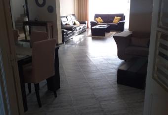 Big appartement avec jacuzzi has Balcony rooms