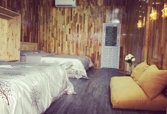 Mai Homestay Quan Lan Island has Balcony rooms