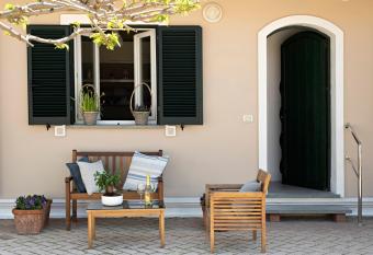 Casa Primavera has Balcony rooms