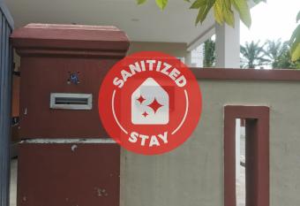 OYO Homes 90524 D j Pegaso Serom Homestay allows 18 year olds to book a room