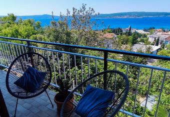 Apartmani Ankica has Balcony rooms