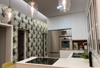 Apartamento Orinoco allows 18 year olds to book a room