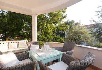 Apartman Mare has Balcony rooms