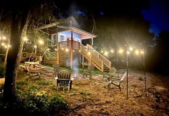 Beersheba Lake Retreat has Balcony rooms
