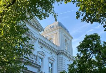 Stara Biblioteka has Balcony rooms