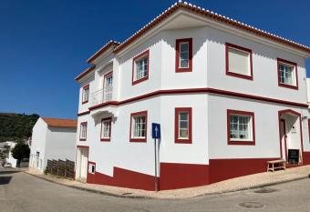 Guesthouse Releash Aljezur has Balcony rooms