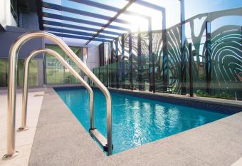 Oaks Gladstone Grand Hotel has Balcony rooms