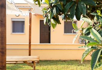 Italian Country House Nettuno near Rome allows 18 year olds to book a room