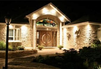 Wispi Shore has Balcony rooms