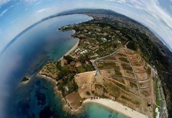 De La Mer Green has Balcony rooms