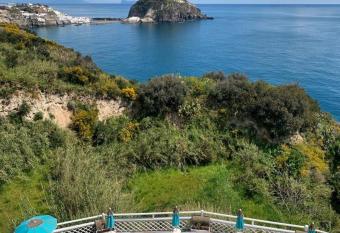 Hotel Torre Sant Angelo has Balcony rooms