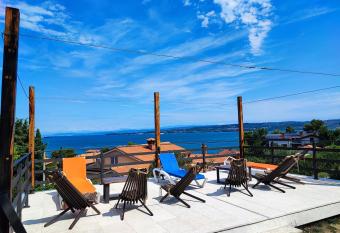 Bellavista Resort has Balcony rooms