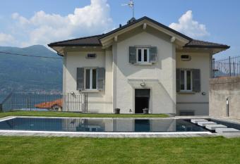 Lescen White Residence - Lake View allows 18 year olds to book a room