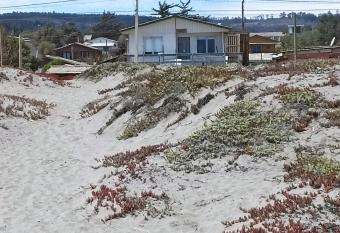 Casa con acceso directo a Playas Blancas El Tabo Insuperable ubicaci  n m  nimo 3 noches has Balcony rooms