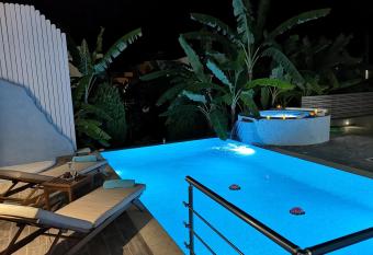 Valantas Garden Suite allows 18 year olds to book a room