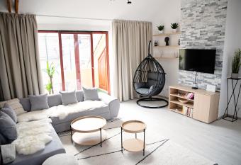 Cozy modern apartment in the Old Town - Hlavna street has Balcony rooms