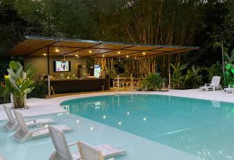 Grand Park Manuel Antonio - Adults Only allows 18 year olds to book a room