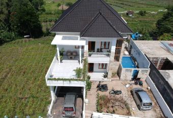 The Alyssa Villa, Luxury Family Villa has Balcony rooms