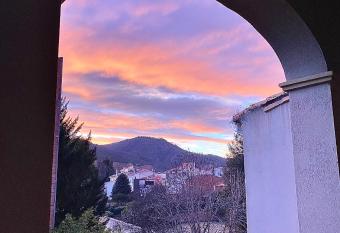 ca n Arago, edificio modernista del arquitecto Rafael Maso has Balcony rooms