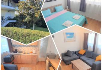 VACATION STUDIO OROPOS has Balcony rooms