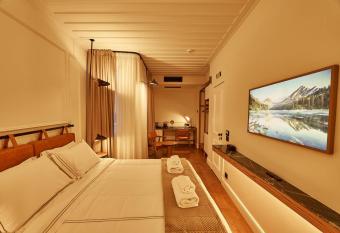 Regno Di Morea has Balcony rooms