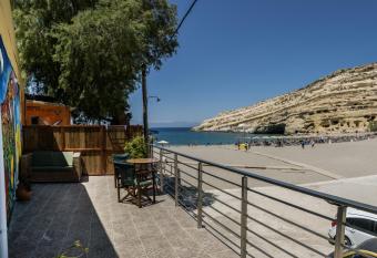 Malamatenia allows 18 year olds to book a room