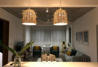 Summerdays Apartment allows 18 year olds to book a room