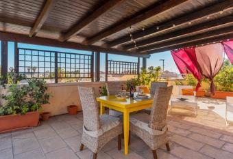 Casavacanza Mission has Smoking/Balcony rooms