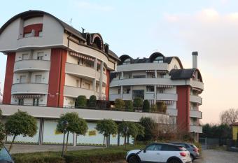 Pier Capponi has Balcony rooms