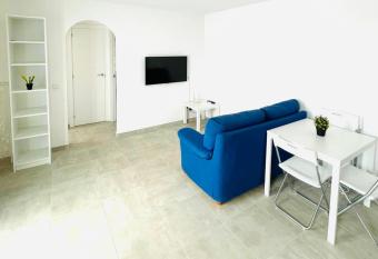 EL NIU DE LA BERTA has Balcony rooms