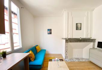 Hypercentre Toulouse 6 : joli appartement meubl   allows 18 year olds to book a room