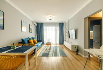 Lucky 13 has Balcony rooms