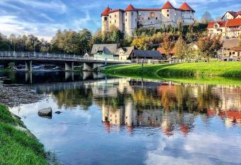 Gosti    e Koren has Balcony rooms