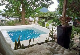 Baywalk Suites Batangas has Balcony rooms