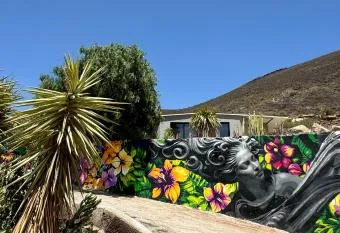 Finca El Arroyo has Smoking/Balcony rooms