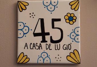 A casa de lu Gio has Balcony rooms