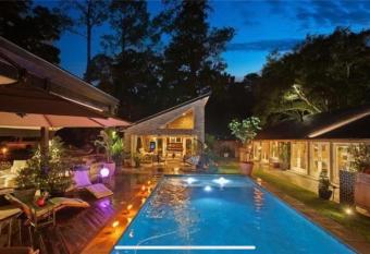 Barndominium One Of A Kind allows 18 year olds to book a room