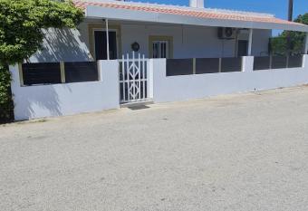 Livadi house has Balcony rooms