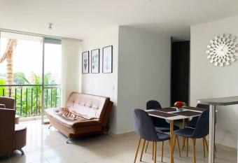 Full furnished apartment in Pereira has Balcony rooms