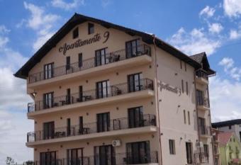 Apartamente 9 / Natalia room has Balcony rooms