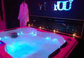 Secret suite has rooms with a private hot tub