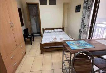 Superior studio allows 18 year olds to book a room