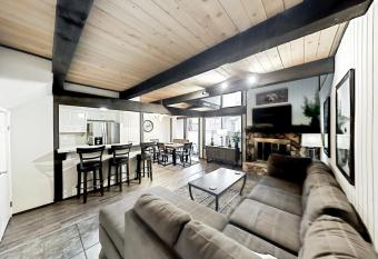 Escape Townhomes has Balcony rooms