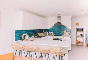 Pentire Point - Fully Equipped Eco Escape has Balcony rooms