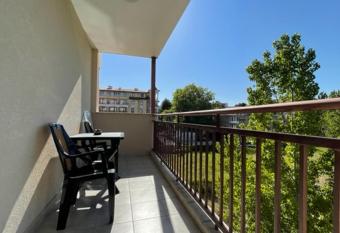 SUMMER BREEZE 317 Private Studio Sunny Beach allows 18 year olds to book a room