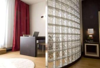 Best Western Plus Hotel Galileo Padova has Balcony rooms