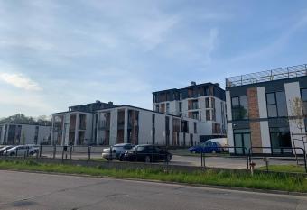 Klimatyzowany apartament z miejscem gara  owym has Balcony rooms